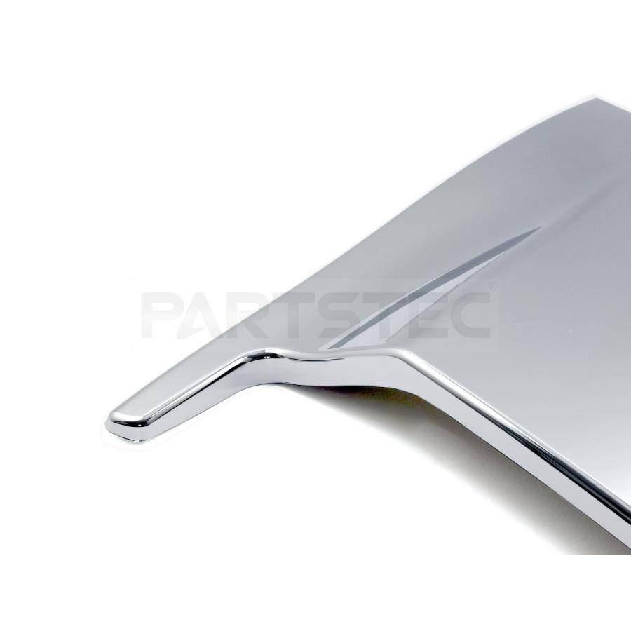 日野自動車 日野 17プロフィア ステップアッパーパネル 2分割