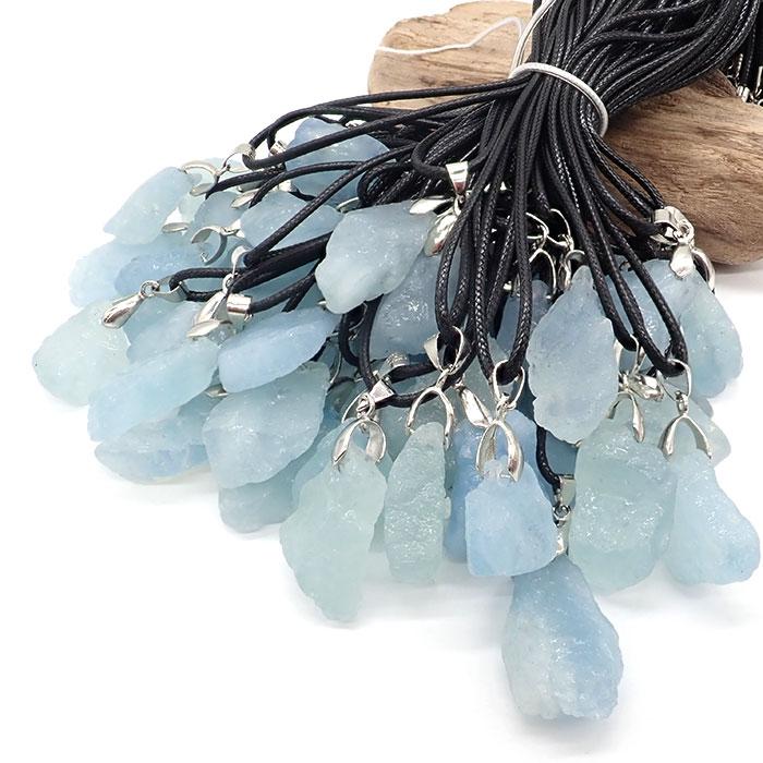 ネックレス アクアマリン 原石 革紐ネックレス 1本ブラジル産 天然石