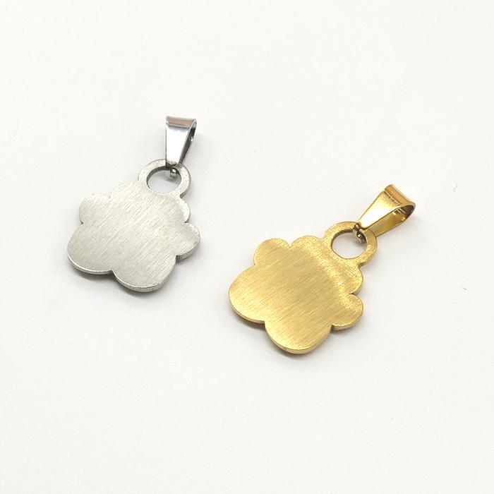 ステンレス ペンダントトップ 82. 肉球 ペット 犬 猫 ハンドメイド