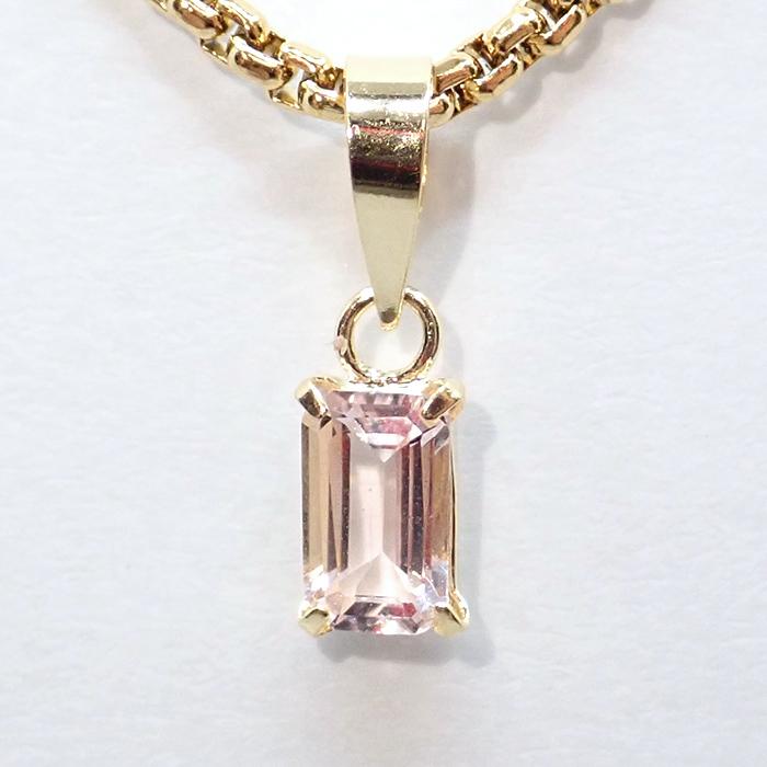 モルガナイト スクエア 3x5mm 約0.25ct K18 ペンダントトップ モルガナイト スクエア 3x5mm 約0.25ct K18 ペンダントトップ
