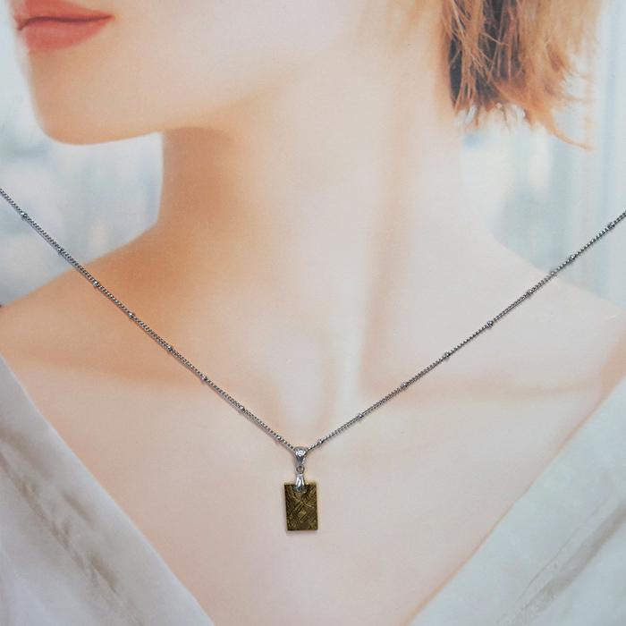 ギベオン ペンダントトップ スクエア Lサイズ 1個売り メテオライト