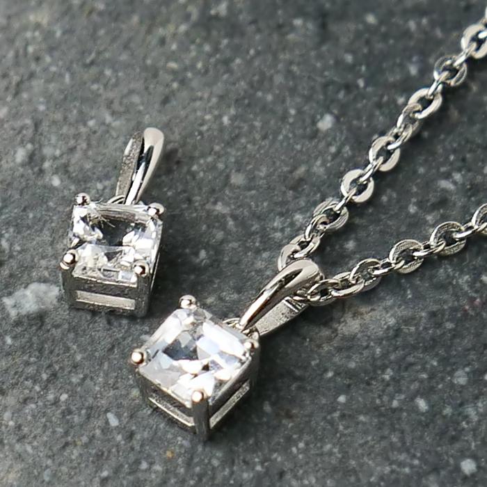 34. フェナカイト ペンダントトップ (B) 1.0ct スクエアカット SV925