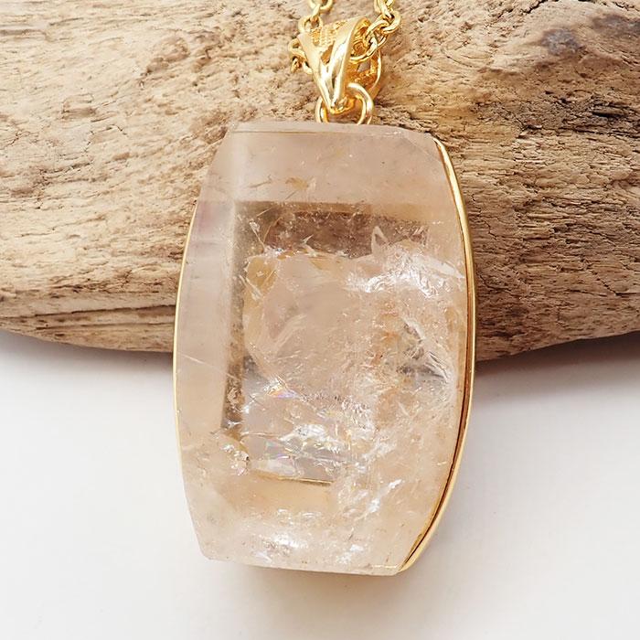 ペンダントトップ クォーツインクォーツ ヒマラヤ産 約16.5g 天然石