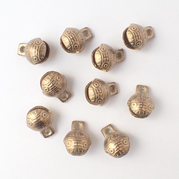 牛鈴(1.4mm) (132) 1個売り 全9サイズ 風水 お守り パーツ チャーム