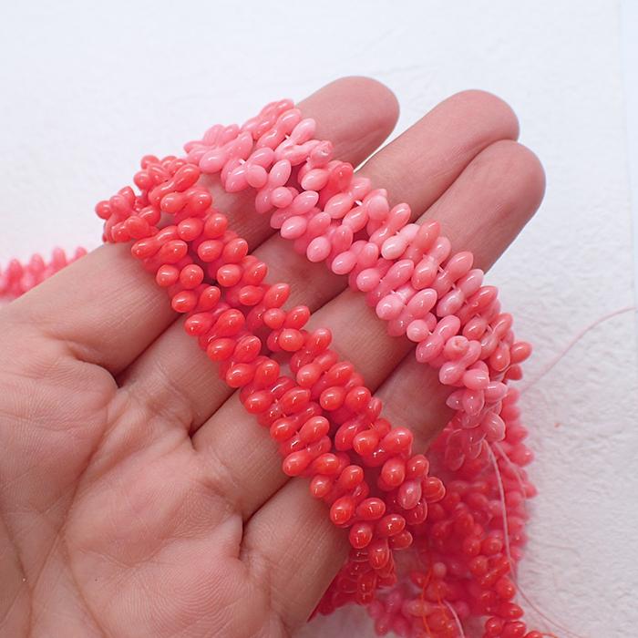 24. サンゴ ビーズ (染色) ピーナッツ 1連 全1色 ピーナツ ファル