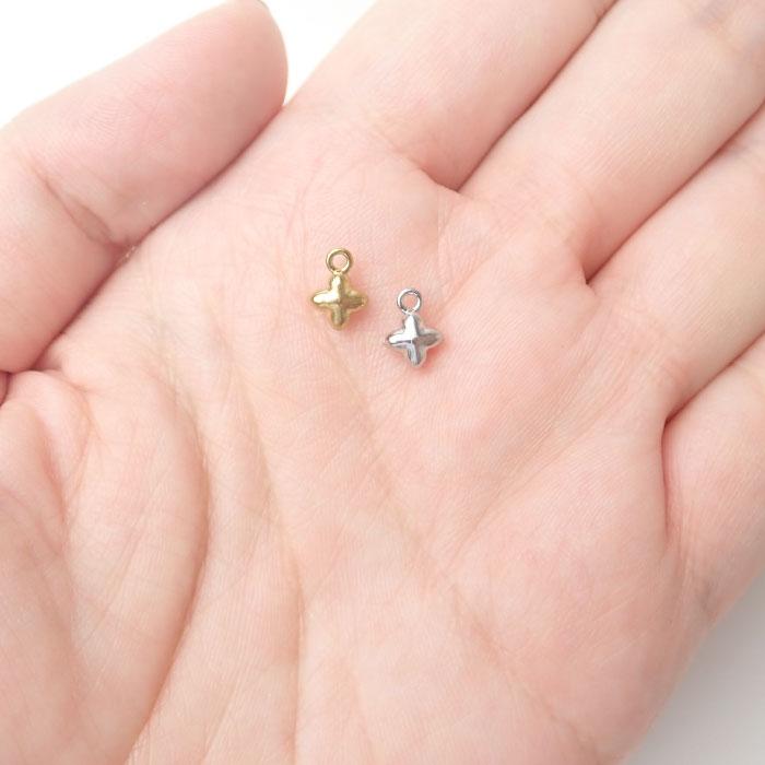 は*ん様 クロストップチャーム8点セット クロス チャーム ステンレス製 8mm×6mm 金属アレルギー対応 ゴールド