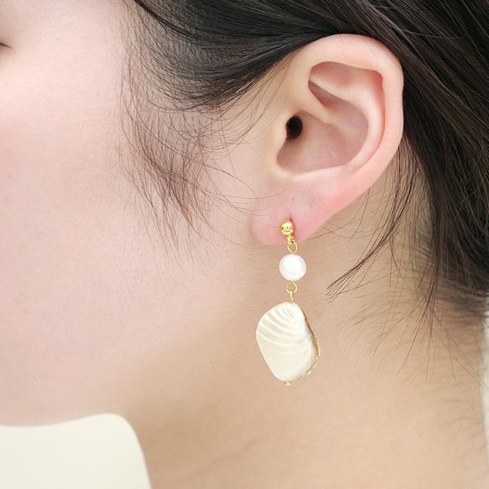 ヴィンテージシェル ピアス 【プラージュシリーズ】 金属アレルギー