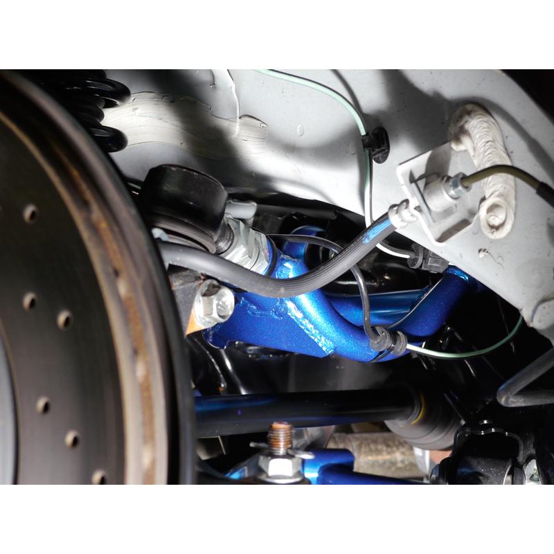 クスコ 調整式リヤアッパーアーム トヨタ 86 ZN6 FR用 965 474 L クスコ 調整式リヤアッパーアーム トヨタ 86 ZN6 FR用 965 474 L