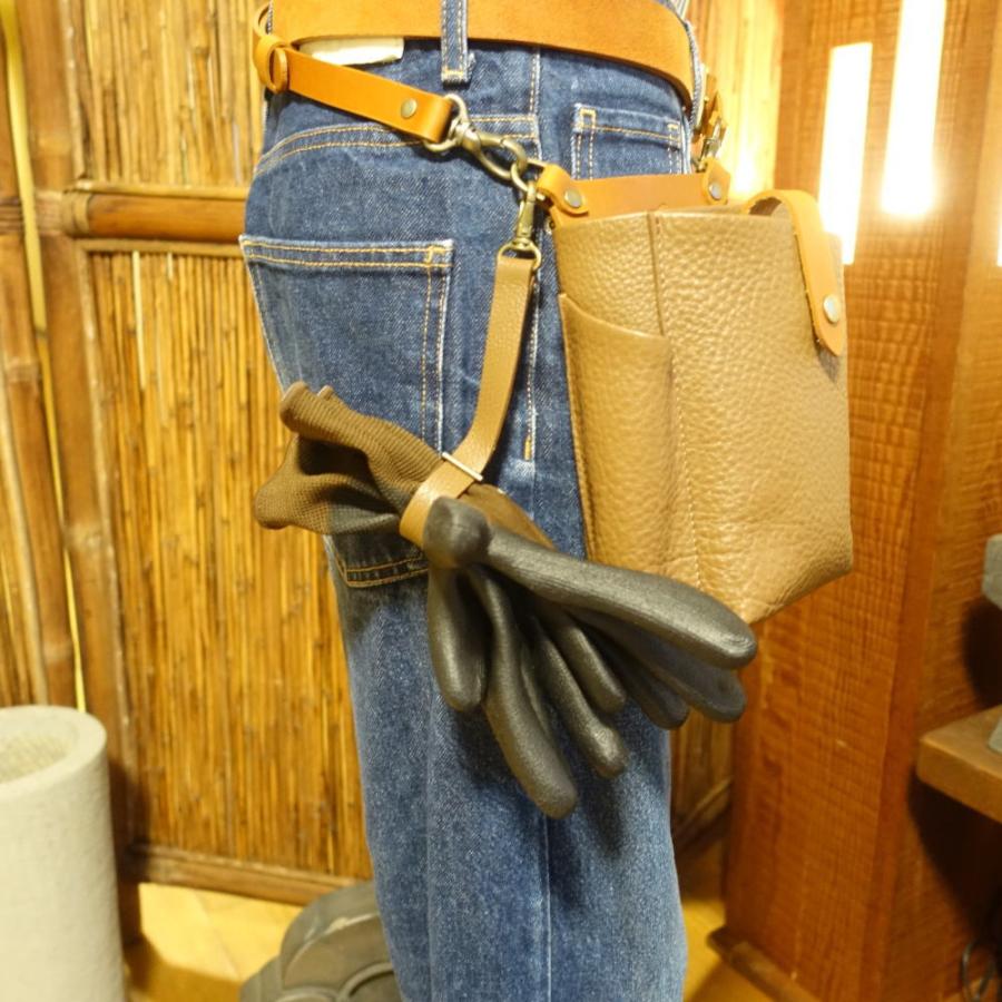 グローブホルダー 本革 globe-4 手袋ホルダー フローリスト ガーデナー 美容師 トリマー フローリストケース ガーデニンググローブ  【ポスト投函商品】 |  | 01