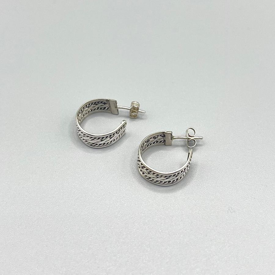 タイプCシルバーピアス インディアンジュエリー/ネイティブアメリカン 