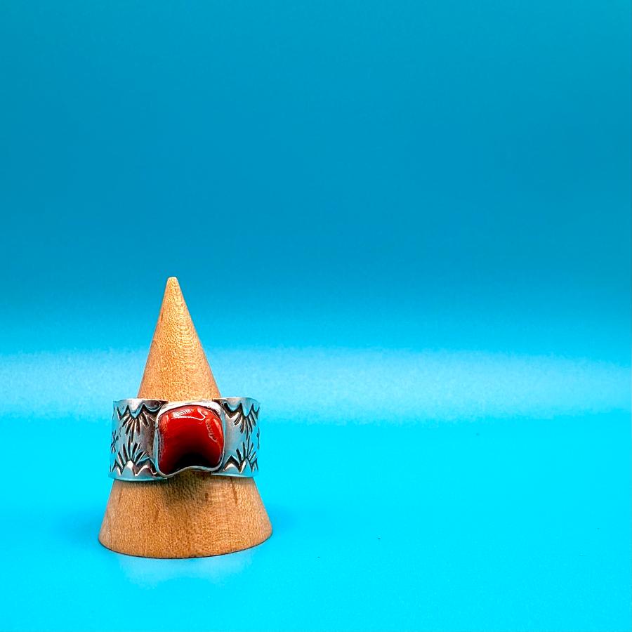 コーラル サンゴのリング インディアンジュエリー/ネイティブ