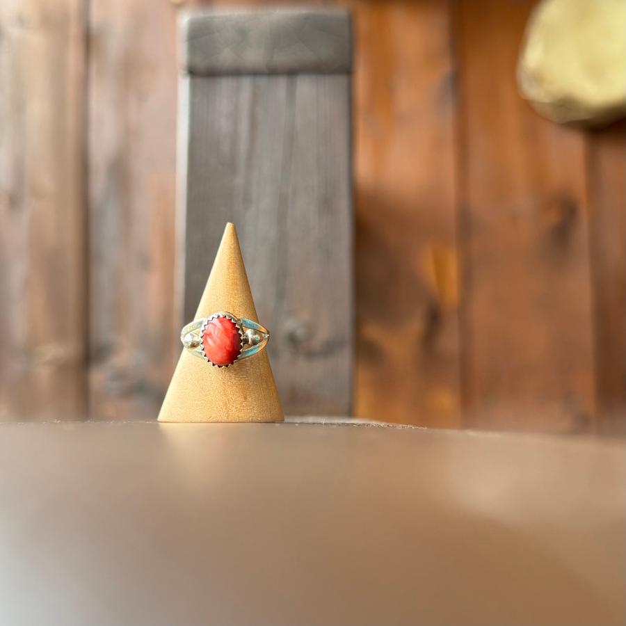 アップルコーラルリング サンゴ インディアンジュエリー/ネイティブ