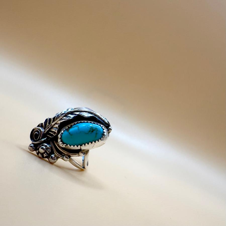 ターコイズとシルバーリーフリング インディアンジュエリー/ネイティブ
