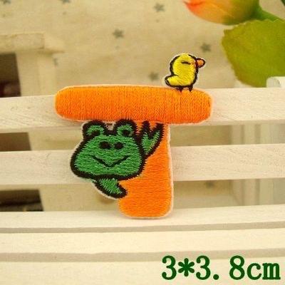 動物アルファベットワッペン アニマルアルファベットアップリケ イニシャルワッペン 文字アイロンワッペン |  | 02