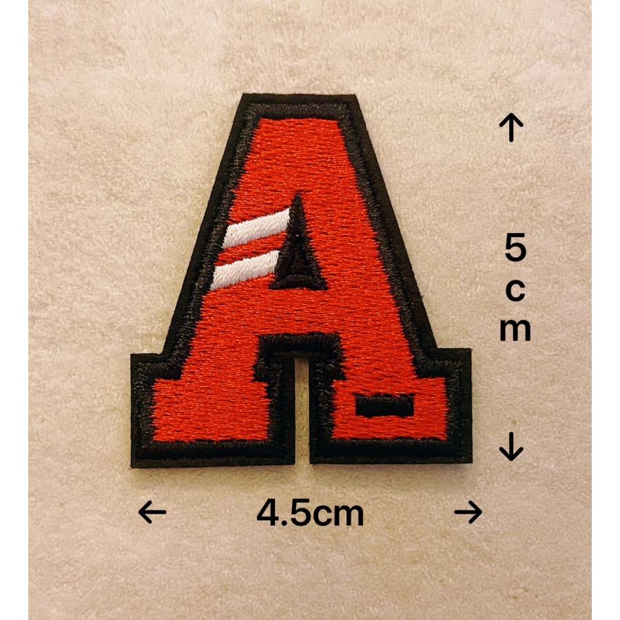 男の子 アルファベットワッペン アルファベットアップリケ イニシャルワッペン 文字アイロンワッペン 大きめ スポーツ ユニフォーム |  | 01