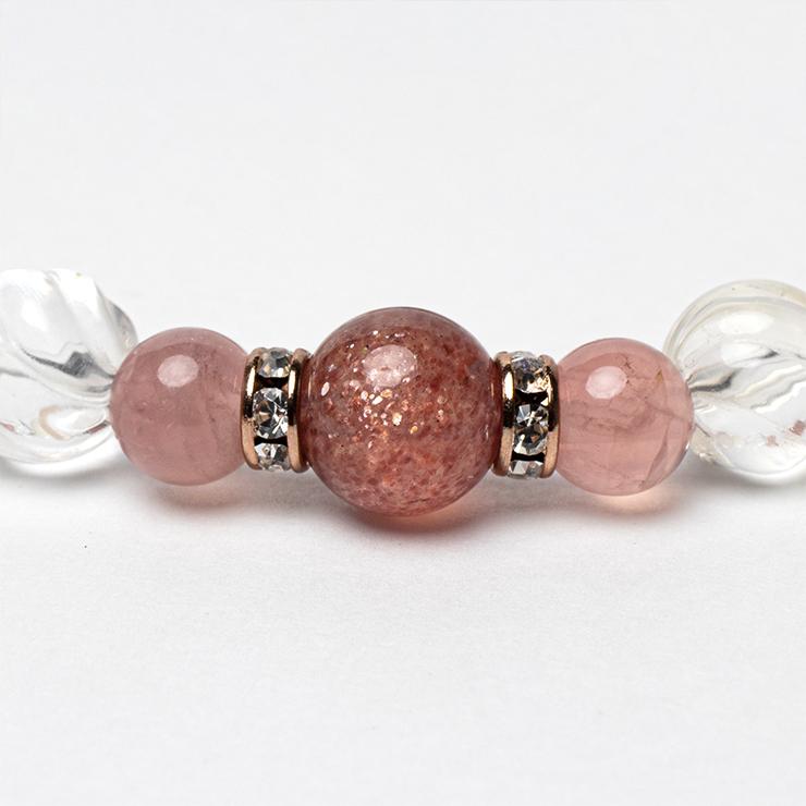 ストロベリーアベンチュリン・モルガナイト デザインブレスレット |  | 01