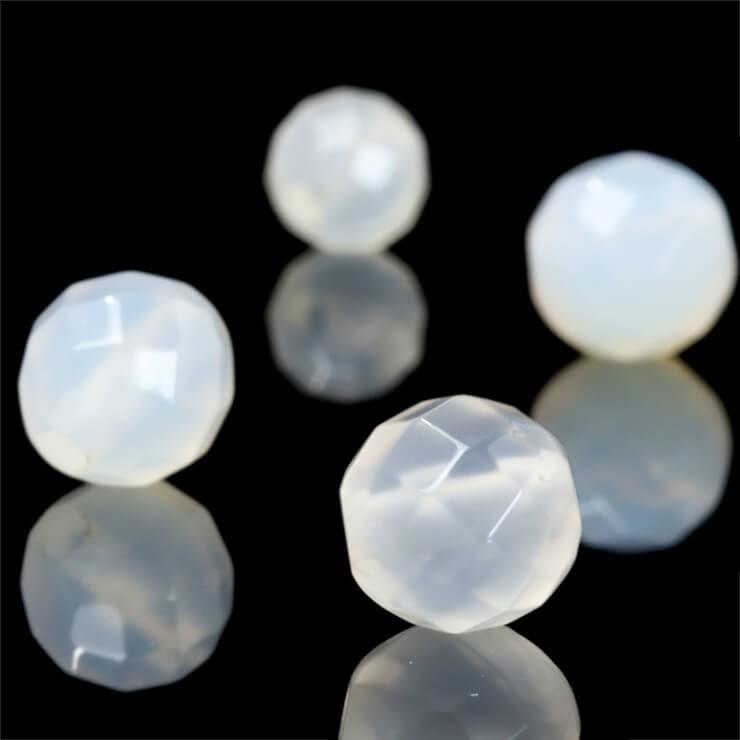 【粒売り/バラ売り】ホワイトカルセドニー（64面カット) 6mm |  | 02