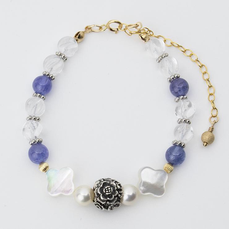 【一点もの】シルバービーズ・ホワイトシェル デザインブレスレット |  | 02