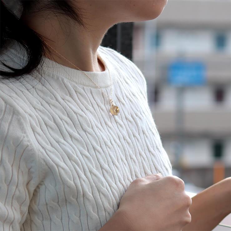 ゴールドルチルクォーツ ペンダント |  | 04