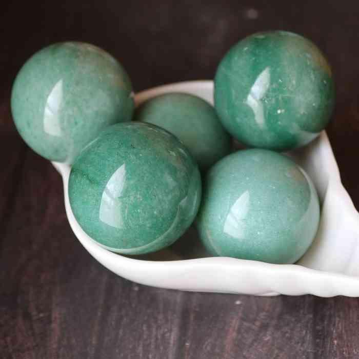 天然石アベンチュリンドラゴン彫刻スフィア