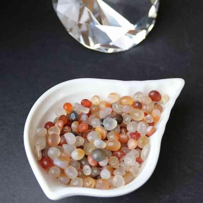 瑪瑙 メノウ さざれ石 小粒 浄化 80グラム パワーストーン 天然石