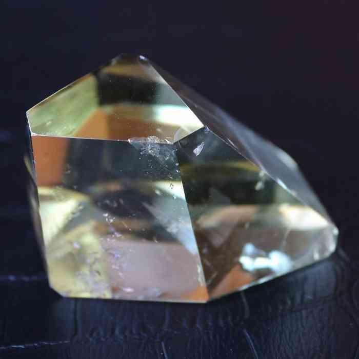 シトリン フリーフォーム 虹 インテリア 天然黄水晶 ペーパーウェイト