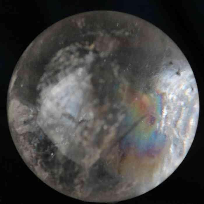 水晶 アイリスクォーツ 丸玉 61mm スフィア 天然石 天然水晶 虹