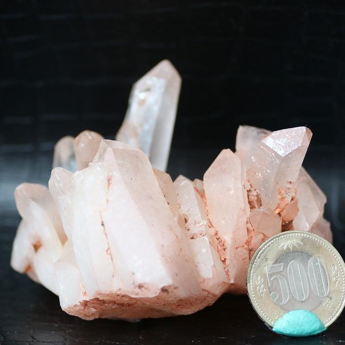 ピンク クォーツ 水晶クラスター マダガスカル産 350g 原石 天然石