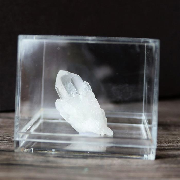 ミニ パイナップル クォーツ 水晶 1個 ケース付き マダガスカル産