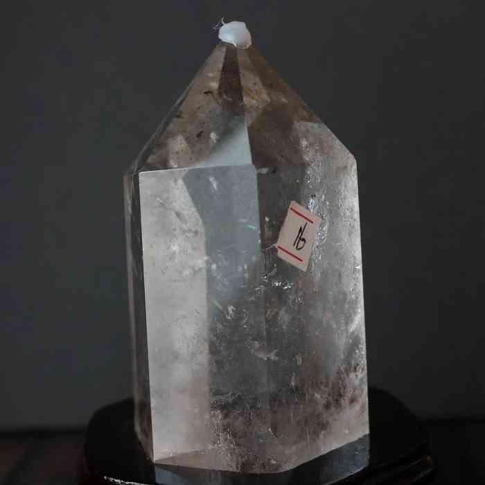 水晶 ポイント 六角柱 虹 台座付き 天然石 浄化 置物 パワーストーン