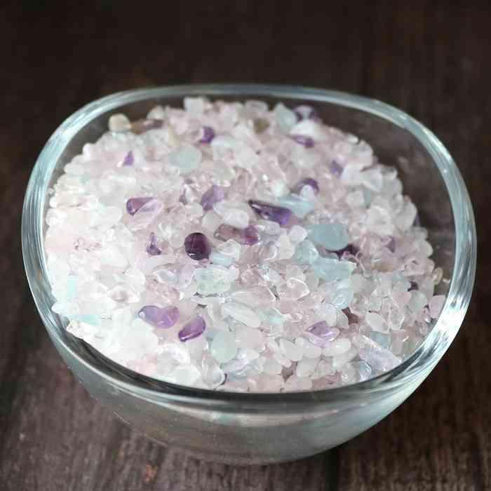 ミックス さざれ石 レインボードロップ 極小粒 100ｇ オルゴナイト 天然石 虎目石 パワーストーン 浄化 金運 仕事運 財運 プレゼント 贈り物 |  | 01