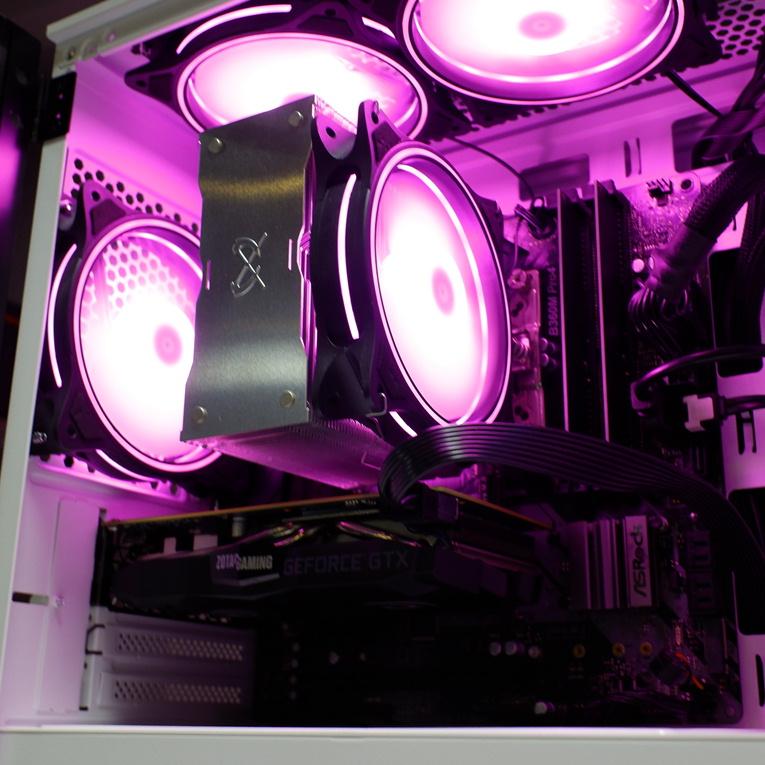 ゲーミングPC　新品ケース　実装の８コア　ＧＴＸ　ＳＳＤ 256544.jpg