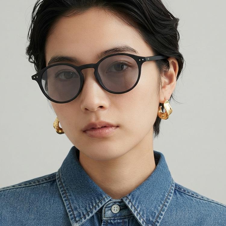 小物 izipizi SUN LIGHT ADAPTIVE #C Black IZIPIZI SUN LIGHT ADAPTIVE #C（イジピジ 調光レンズ サングラス