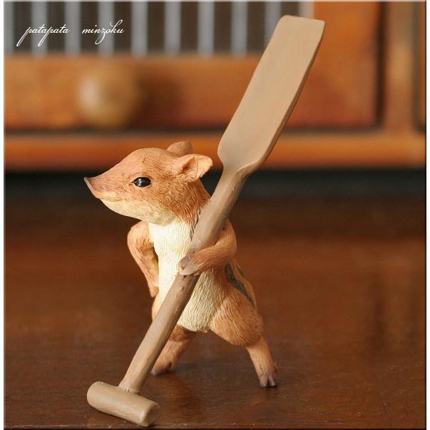 ウリ坊 と スキ 置物 オブジェ パタミン ディスプレイ イノシシ 猪 