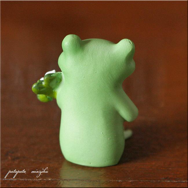 Copeau コポー スズランとカエル 置物 ダイカイ オブジェ カエル 花