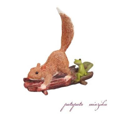 リス と カエル オブジェ 置物 オブジェ かえる ディスプレイ 雑貨 Obu137ea パタパタ民族 通販 Yahoo ショッピング