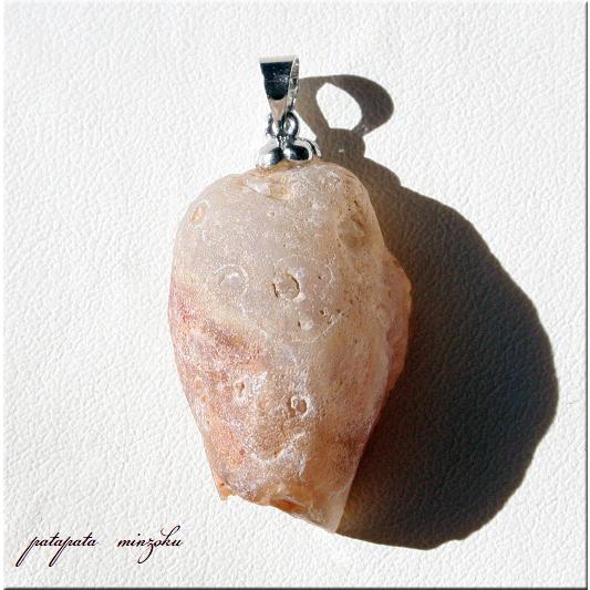 トレジャー メノウ パワーストーン トレジャーメノウ ペンダント トップ アゲート ジオード ドゥルージー