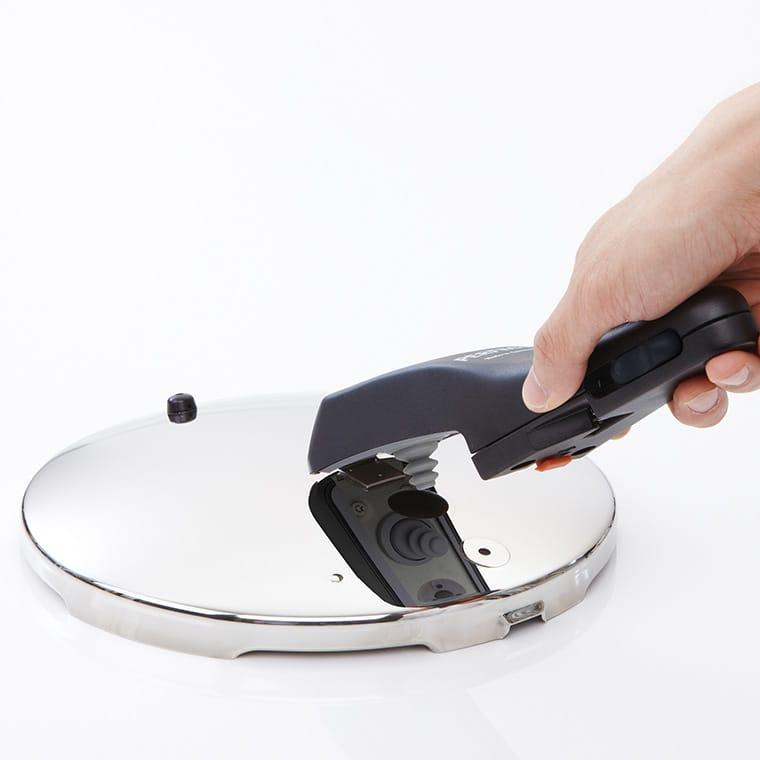 WMF パーフェクトS 圧力鍋 2.5L W0791799990 送料無料 / IH対応 WMF パーフェクトS 圧力鍋 2.5L W0791799990 送料無料 / IH対応
