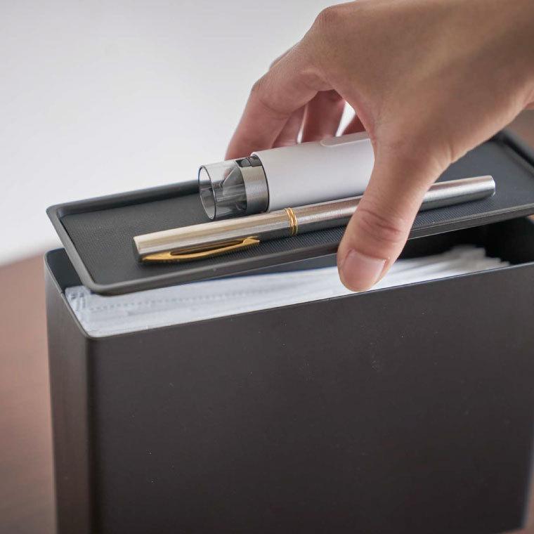 tower 山崎実業 マグネットマスクホルダー タワー 収納 公式 ホワイト/ブラック 送料無料 マスクケース 玄関 マスク入れ 使い捨てマスク収納 | tower | 04