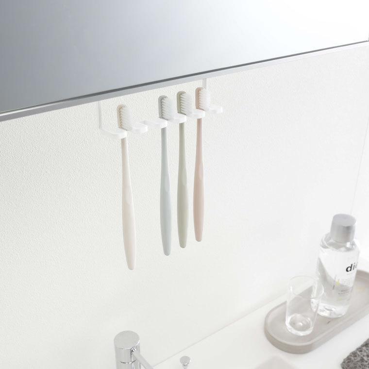 tower 山崎実業 洗面戸棚下歯ブラシホルダー タワー お風呂 公式 ホワイト/ブラック 5006 5007 送料無料 吊り戸棚 吊り下げ 収納 歯ブラシ立て | tower | 04