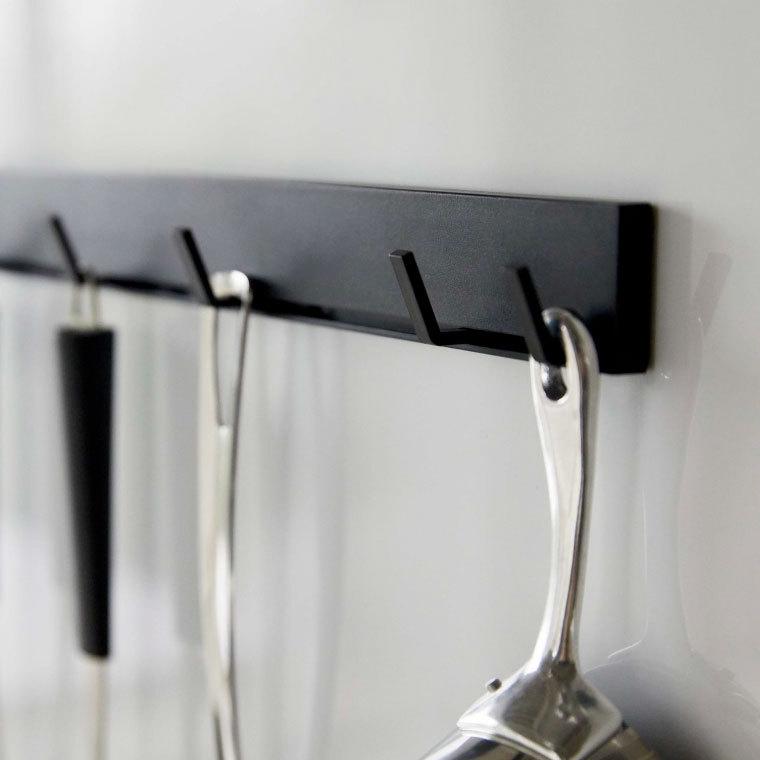 tower 山崎実業 マグネット可動式キッチンツールフック タワー キッチン 公式 ホワイト/ブラック 5022 5023 キッチン収納 磁石 | tower | 02