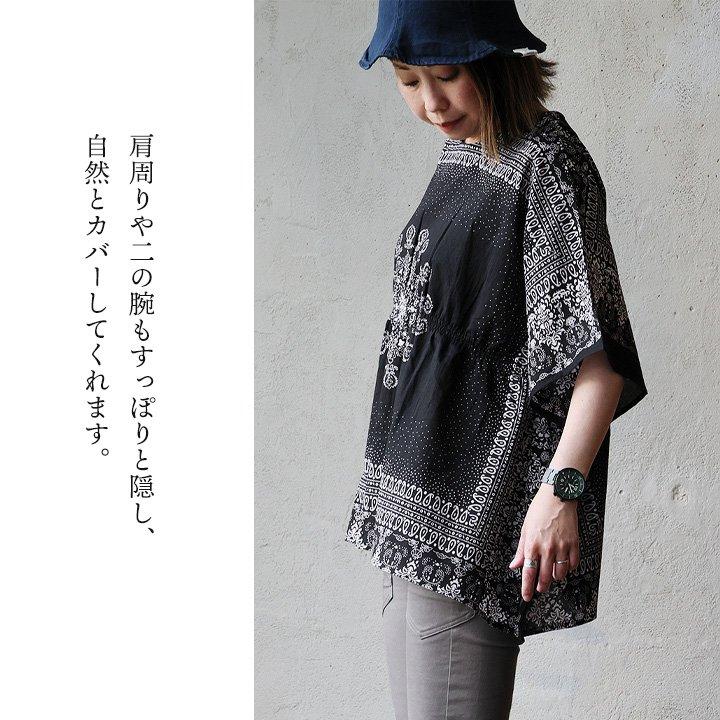 PATY ブラウス 5分袖 レディース クルーネック バンダナ柄 総柄 薄手