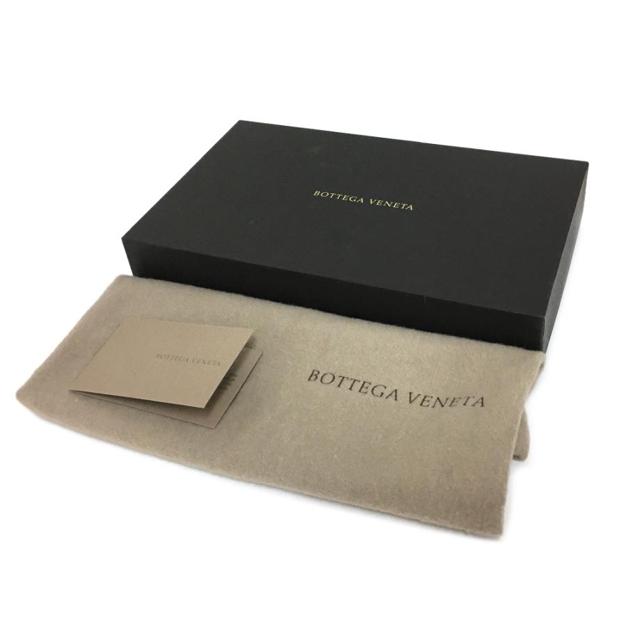 未使用品 ボッテガヴェネタ イントレチャート アイマスク ラムレザー 未使用品 ボッテガヴェネタ イントレチャート アイマスク