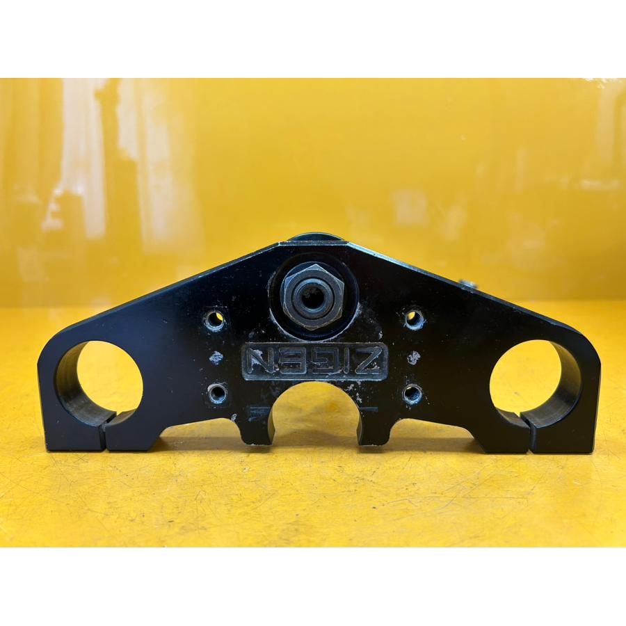 送料無料!!】[ZF 30894]カワサキ KAWASAKI GPZ750 ZX750G-000 ステム
