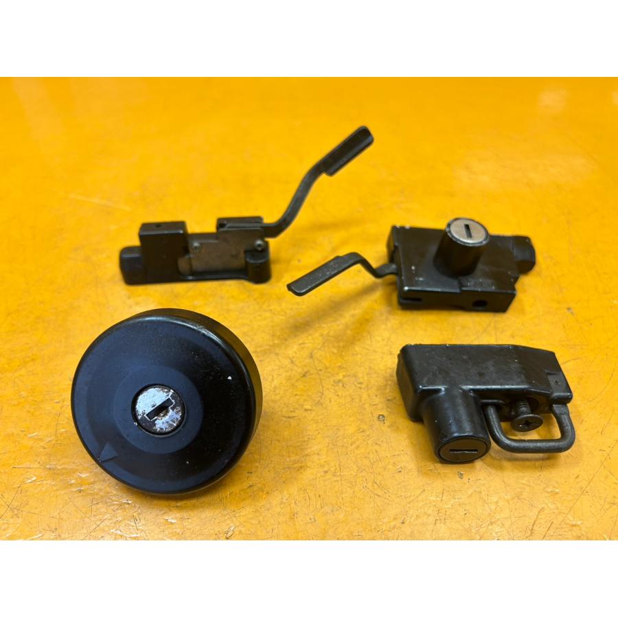 送料無料!!】[ZJ 31094]ヤマハ YAMAHA FZ250 フェザー 1KG-061 キー