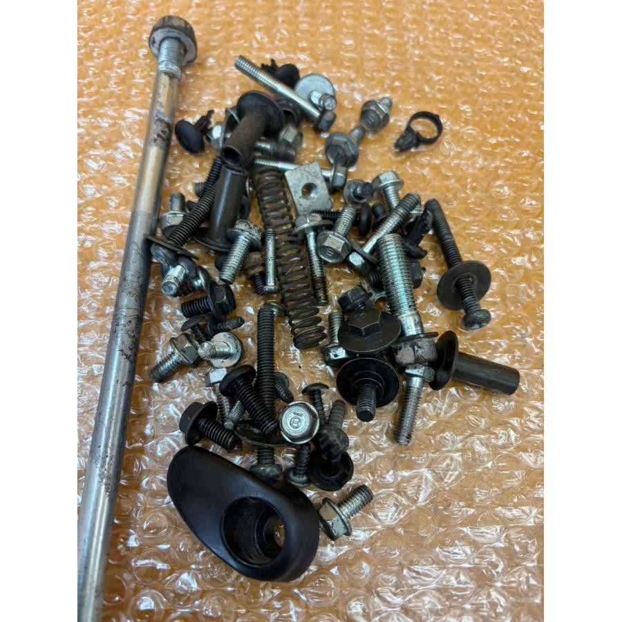 送料無料!!】[ZP 31349]@ホンダ HONDA Today トゥデイ AF67-113 ネジ