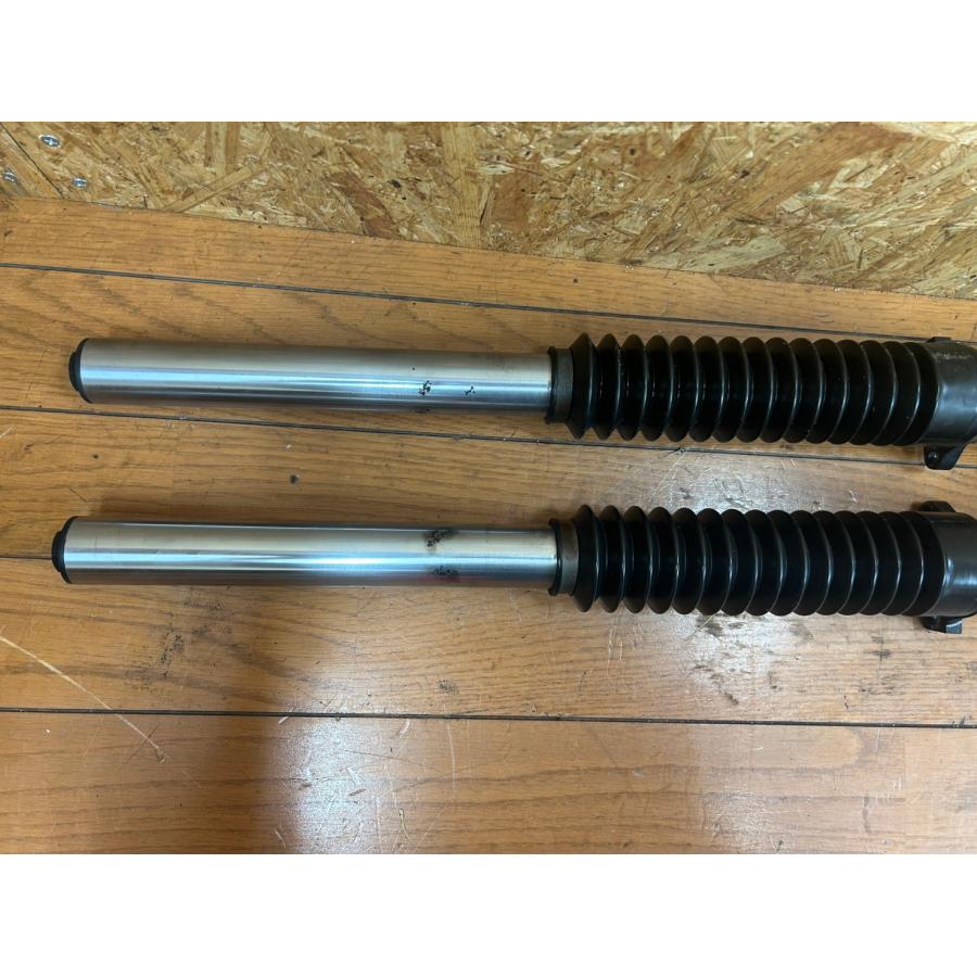 専用 送料無料!!】[ZY 31865]@ヤマハ YAMAHA TW200 2JL-047 フロント