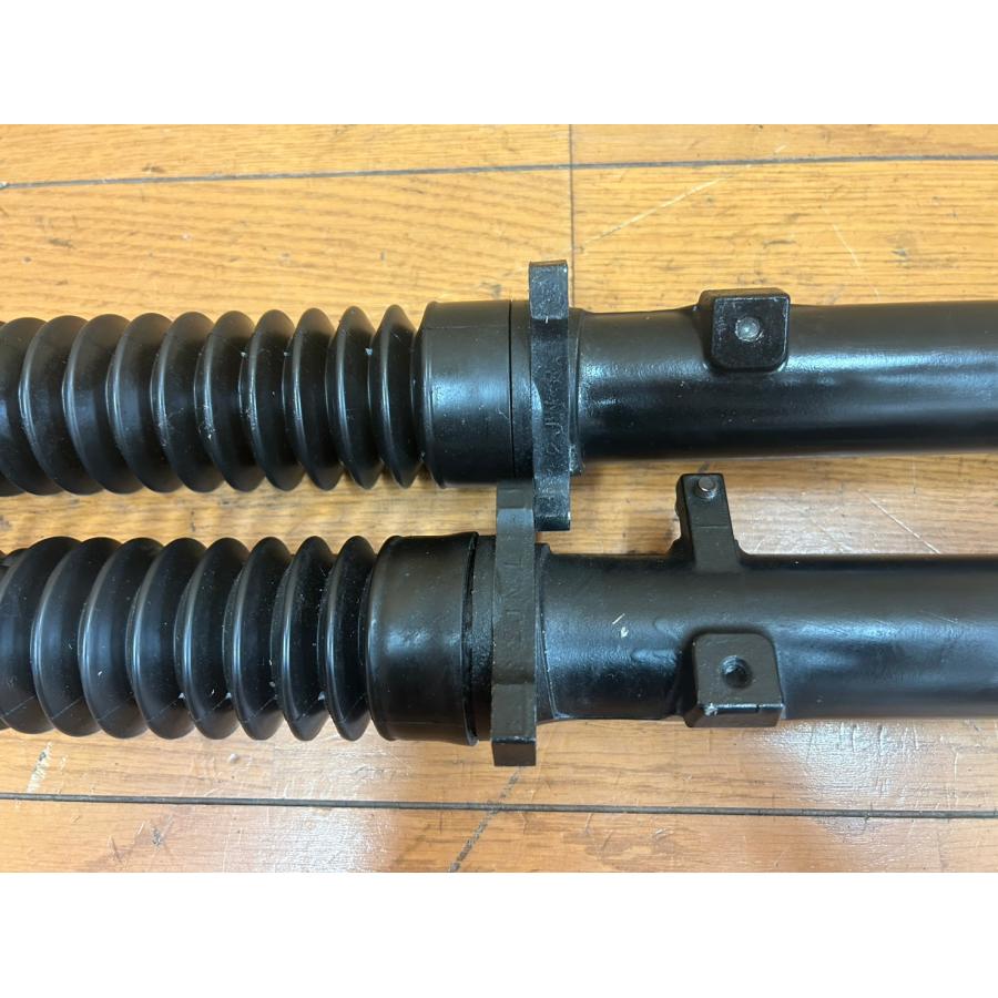 送料無料!!】[ZY 31865]@ヤマハ YAMAHA TW200 2JL-047 フロント
