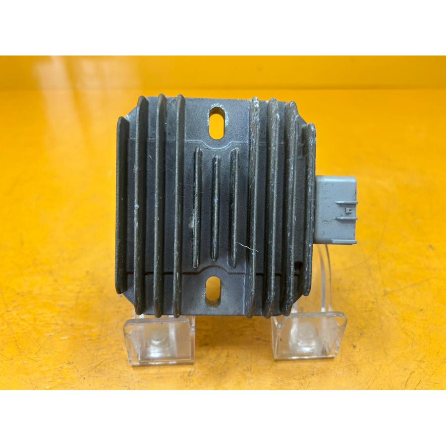 送料無料!!】[ZZ 31876]@スズキ SUZUKI スカイウェイブ250 CJ44A-106