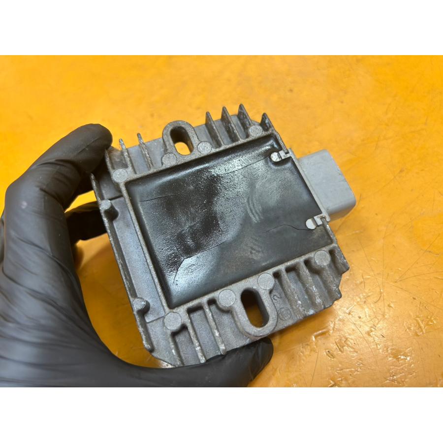 送料無料!!】[ZZ 31876]@スズキ SUZUKI スカイウェイブ250 CJ44A-106